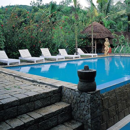 Amritara Shalimar Spice Garden Resort & Spa Теккади Экстерьер фото