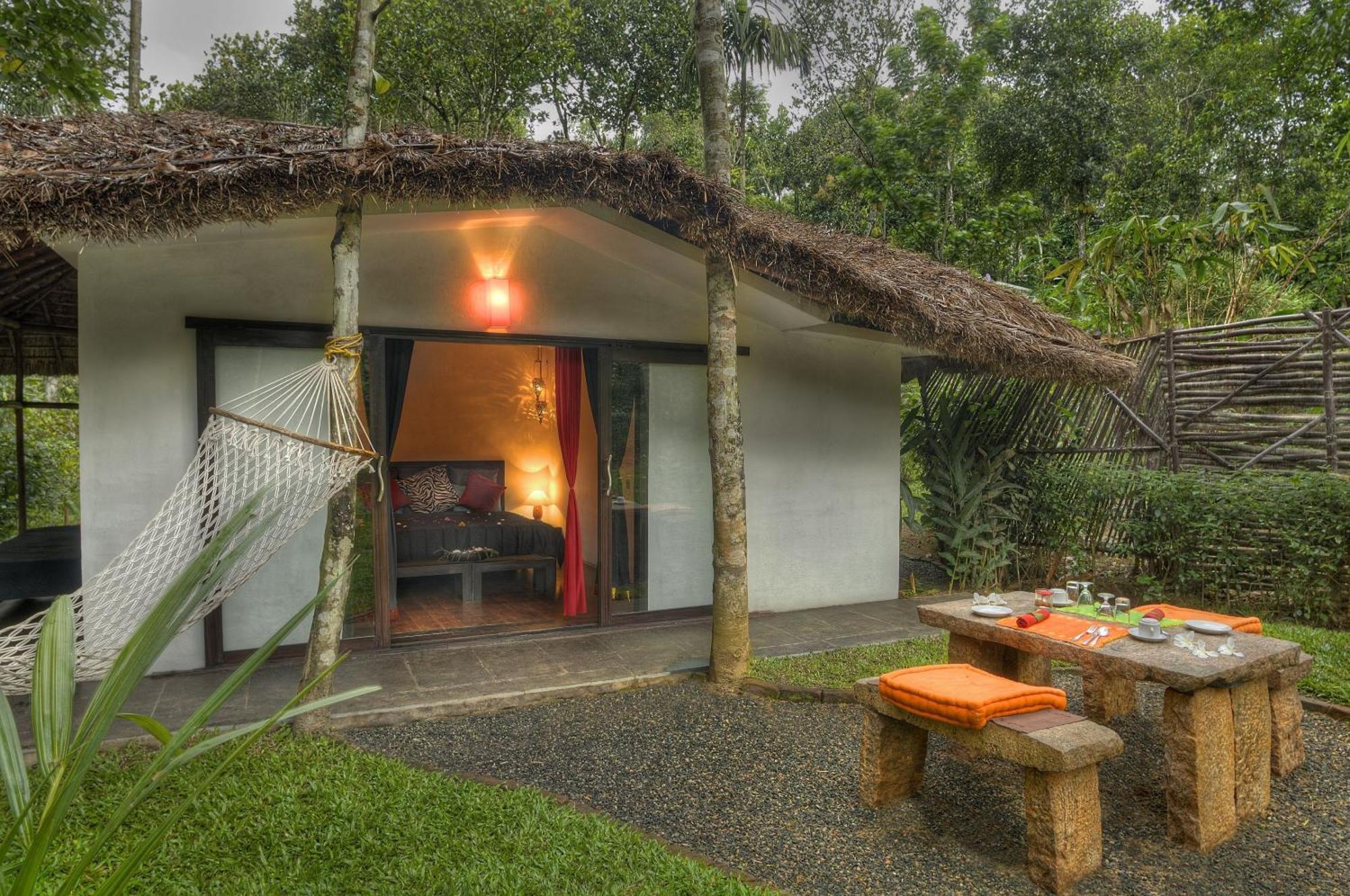 Amritara Shalimar Spice Garden Resort & Spa Теккади Экстерьер фото