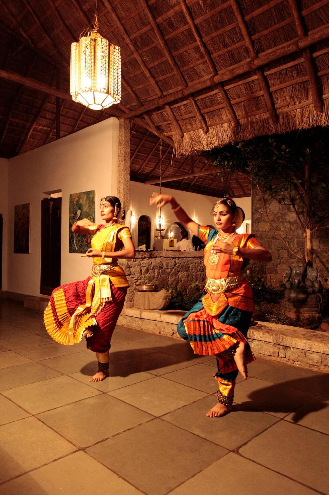 Amritara Shalimar Spice Garden Resort & Spa Теккади Экстерьер фото